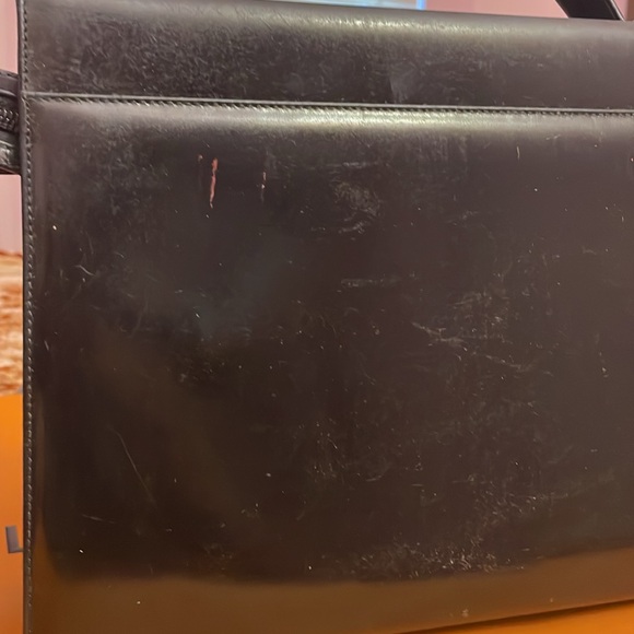 Salvatore Ferragamo Handbag - Picture 16 of 17